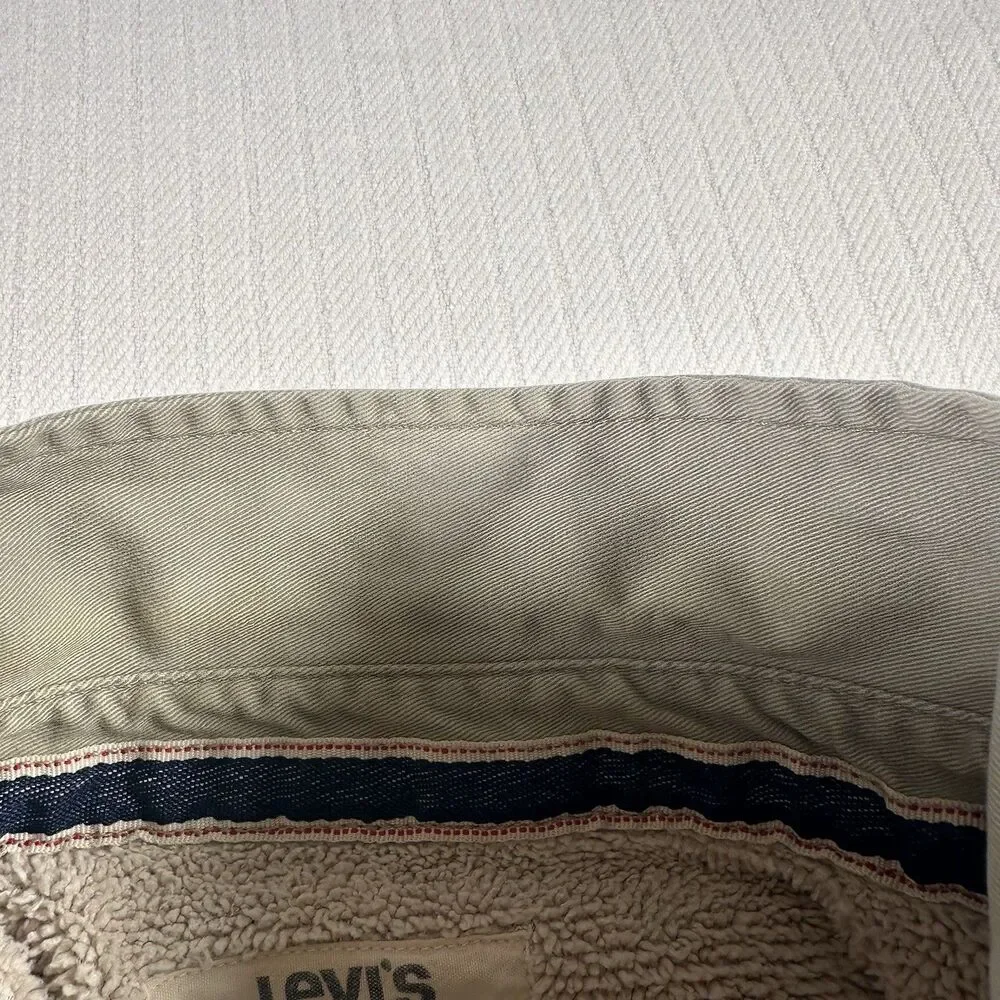 Vintage Levis Sherpa Fleece Lined Button Up Shirt Jacket Shacket Mens M Tan